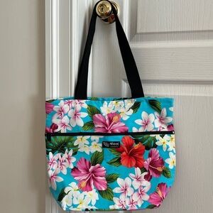 NWOT Hawaiian Fabric Tote Bag 🌺